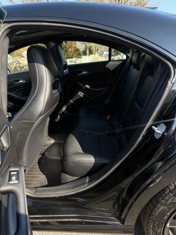 Used 2014 Mercedes-Benz CLA 250 4MATIC image 10