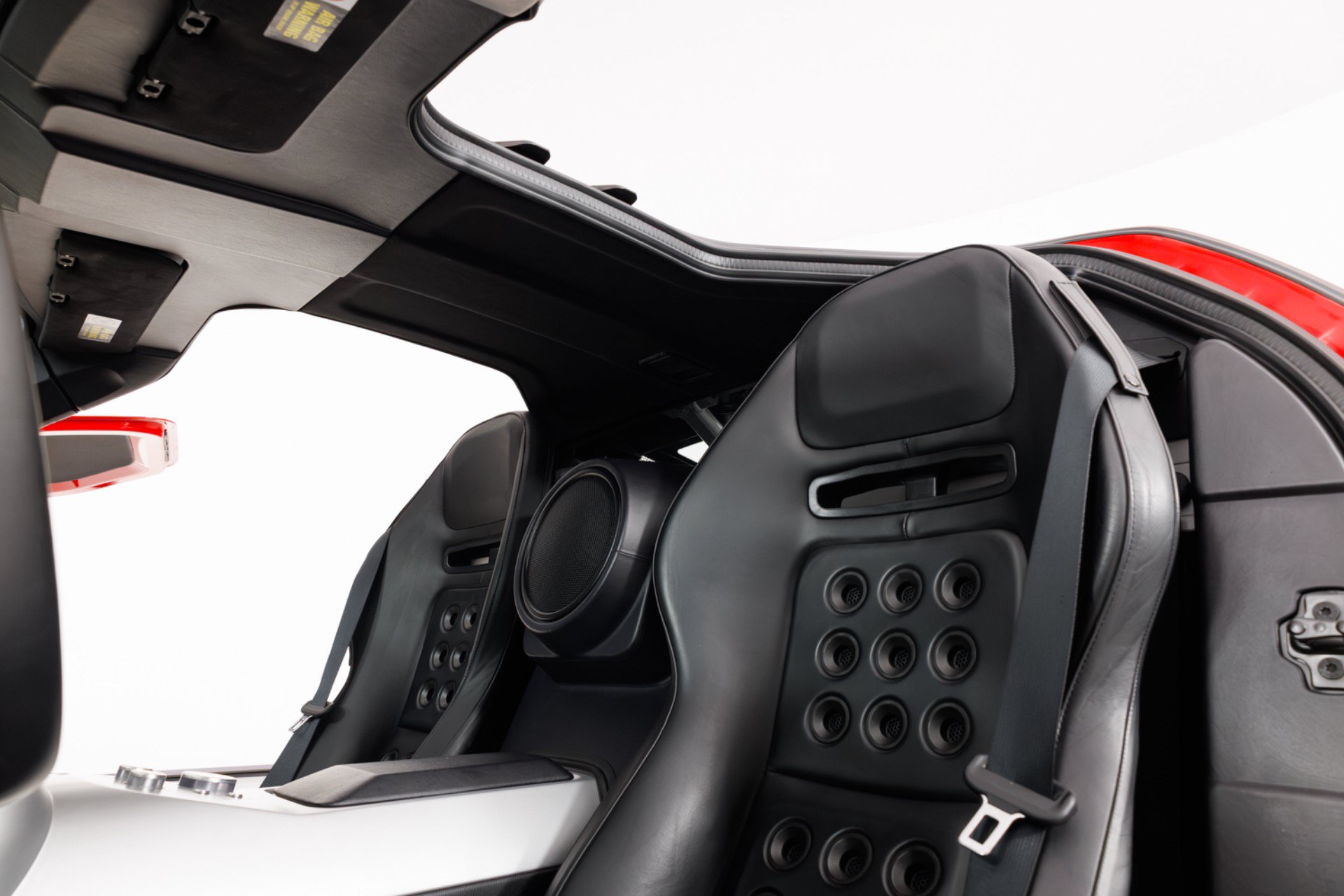 Used 2006 Ford GT RWD image 17