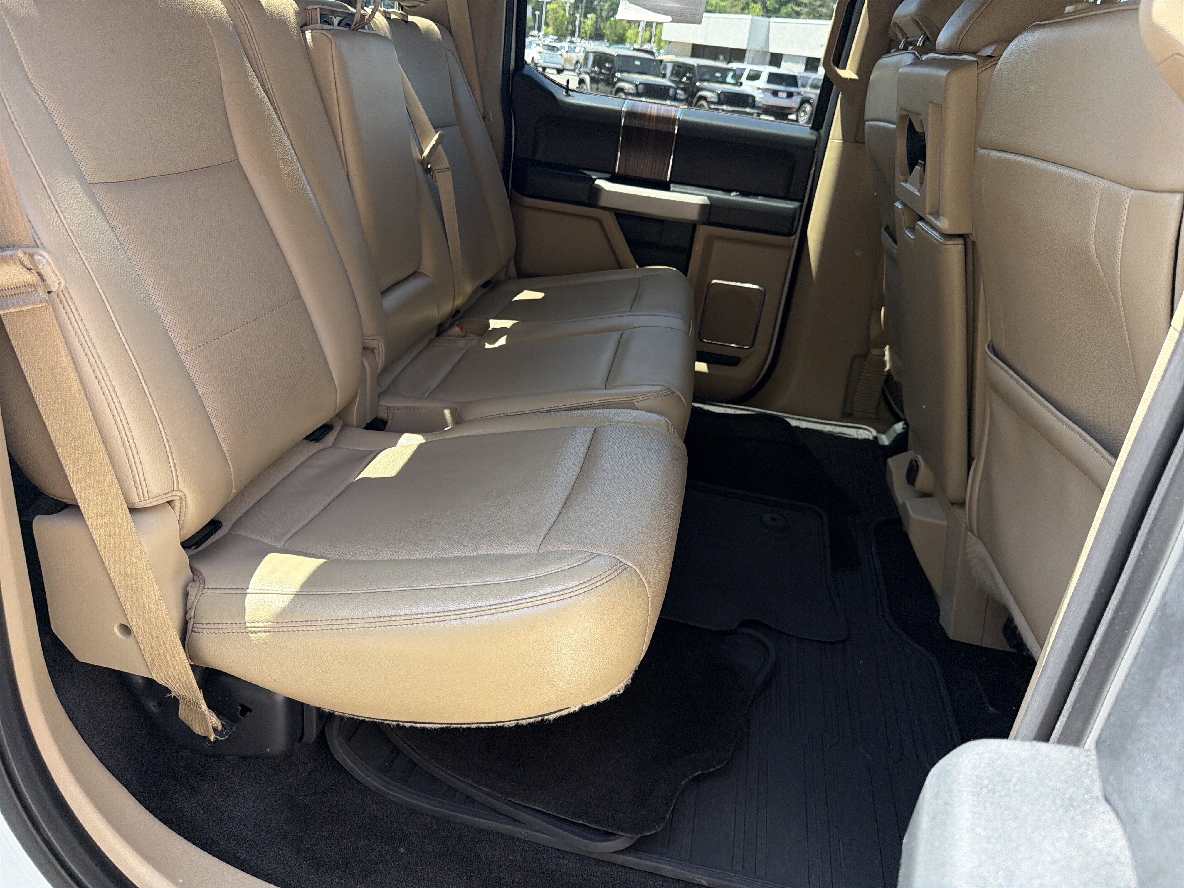 Used 2015 Ford F150 Lariat w/ Trailer Tow Package AWD/4WD image 18