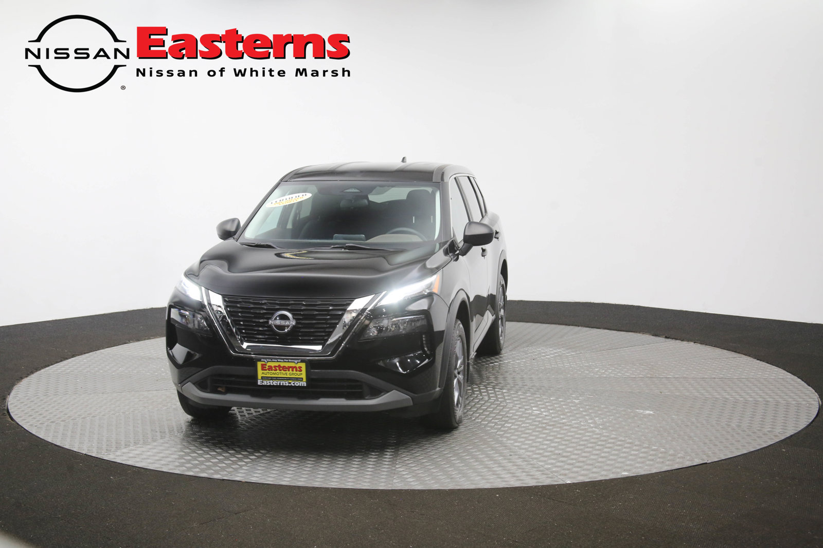 Used 2023 Nissan Rogue S AWD/4WD image 49