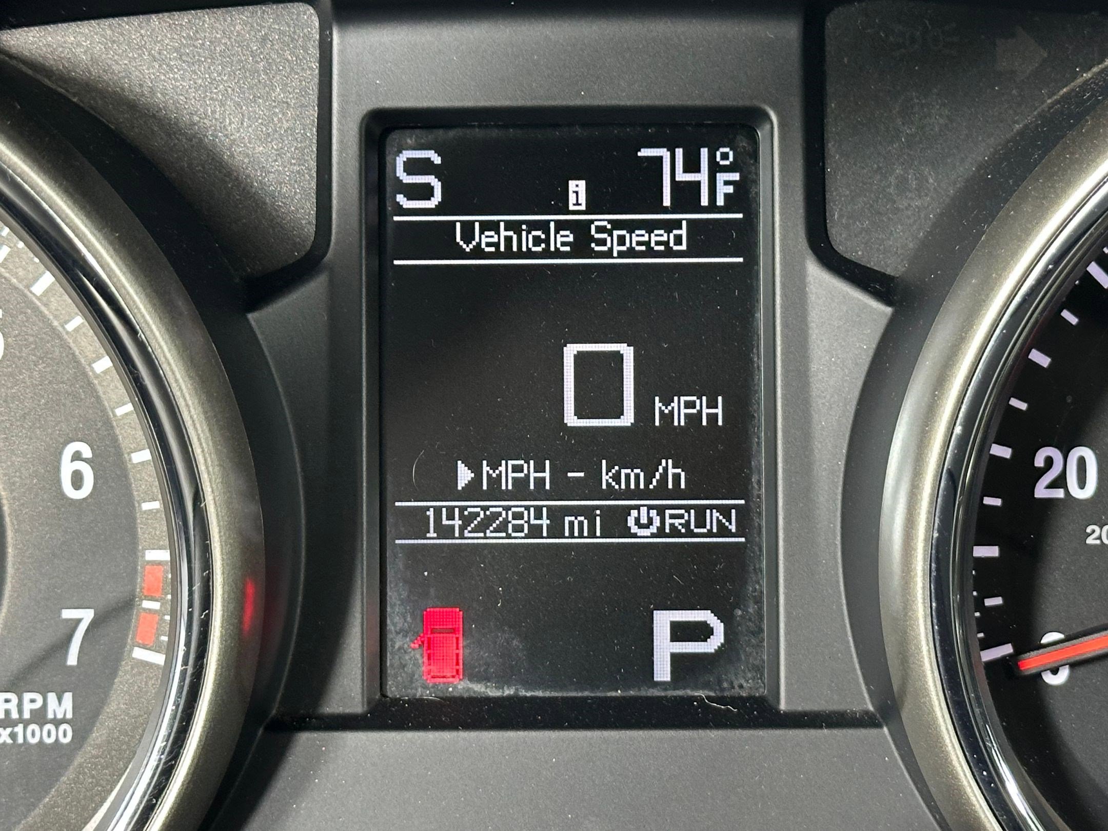 Used 2012 Jeep Grand Cherokee Laredo image 18