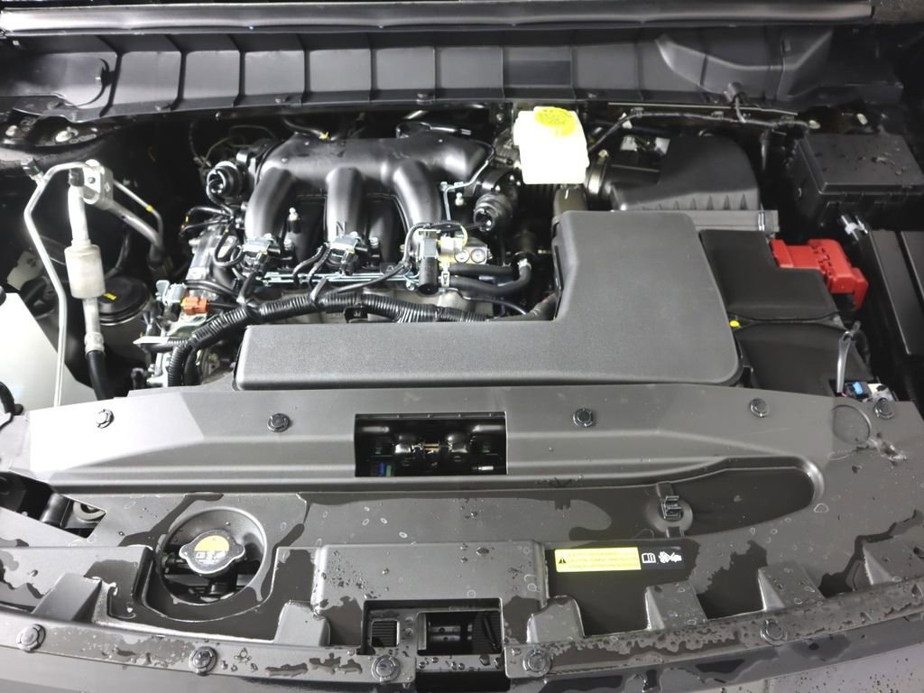 New 2026 Nissan Pathfinder SV image 10