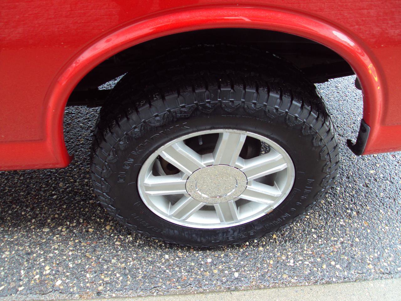 Used 2013 Chevrolet Express 1500 LT w/ LT Preferred Equipment Group AWD/4WD image 29