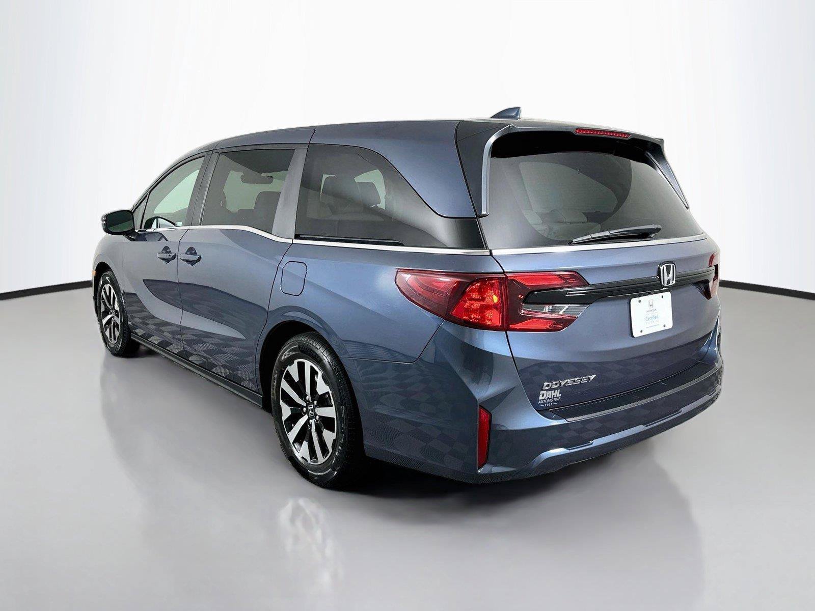 Certified 2025 Honda Odyssey EX-L image 10