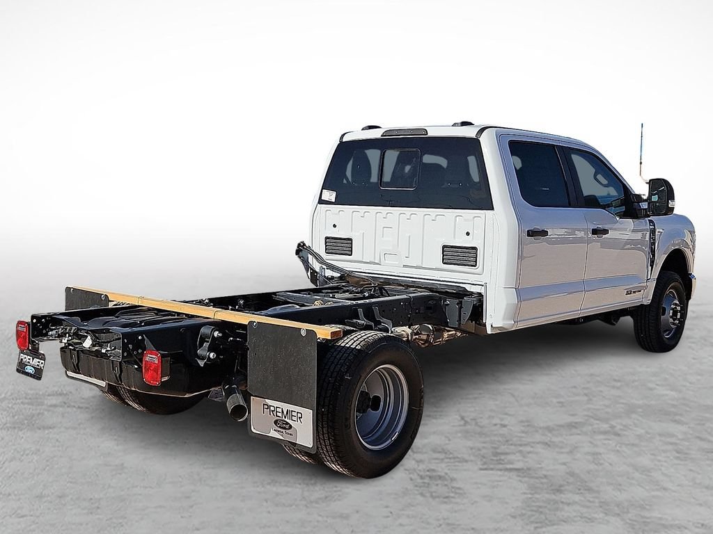 New 2026 Ford F350 XL w/ XL Chrome Package AWD/4WD image 11