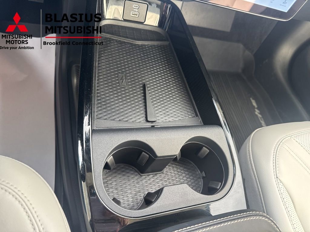 Used 2024 Ford Mustang Mach-E Premium image 28
