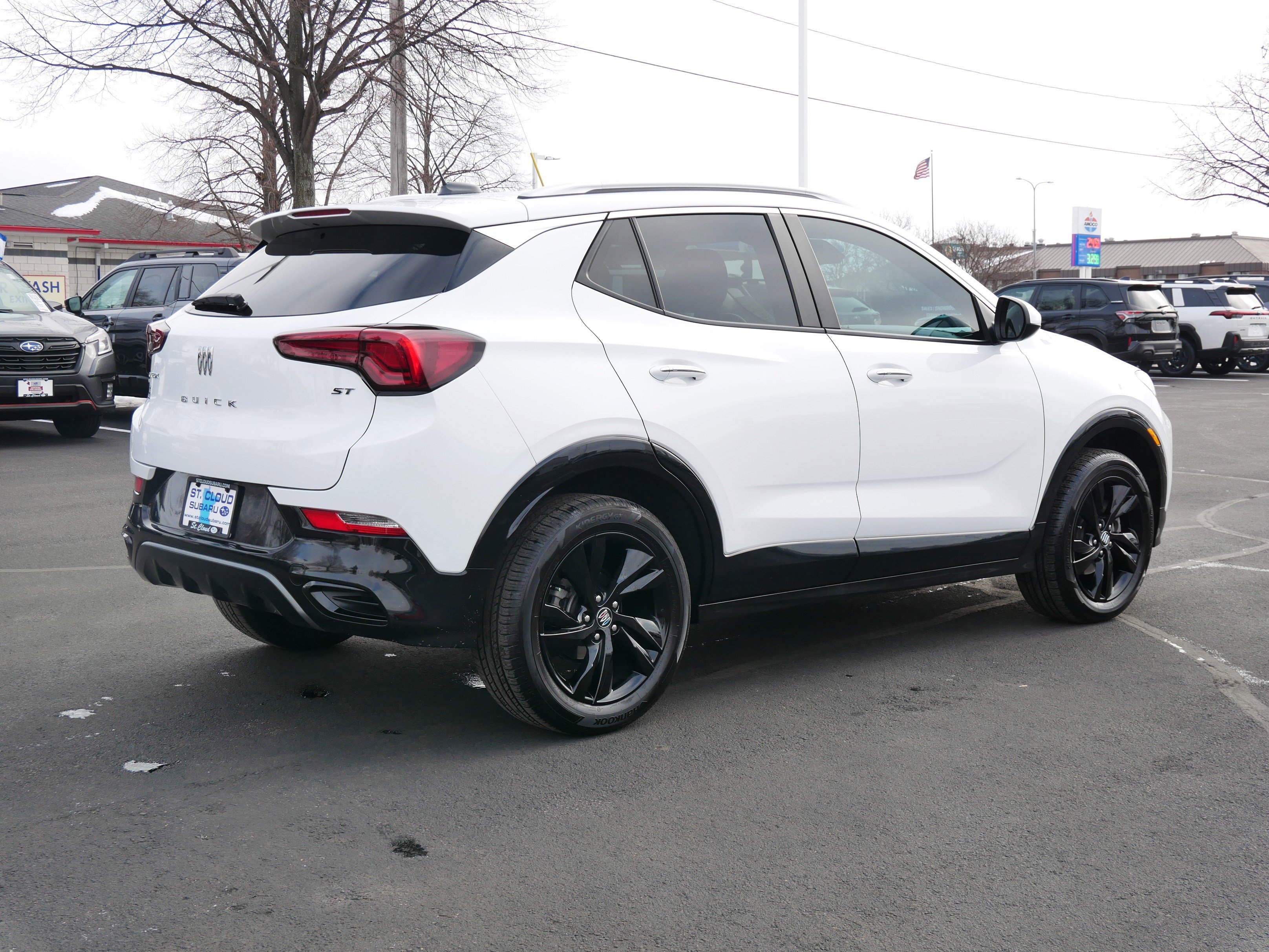 Used 2024 Buick Encore GX Sport Touring image 7