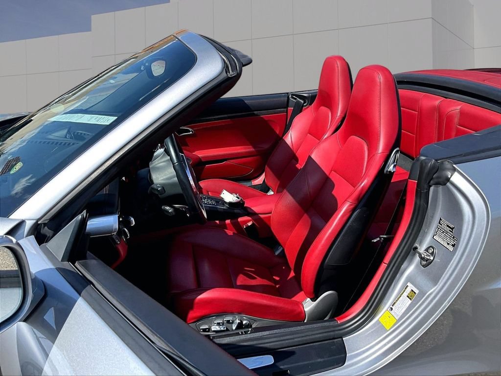 Certified 2015 Porsche 911 Turbo S AWD/4WD image 5