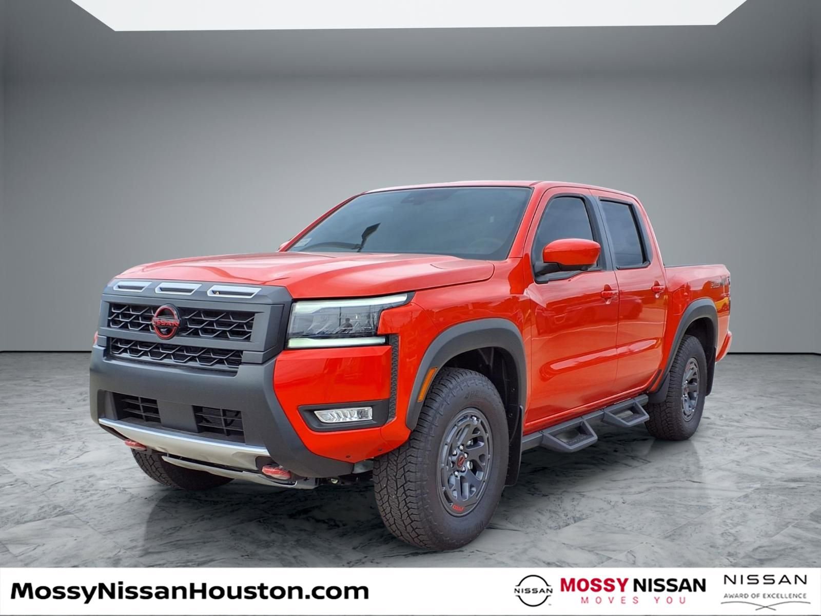 New 2026 Nissan Frontier PRO-4X w/ Pro-4x Convenience Package image 4