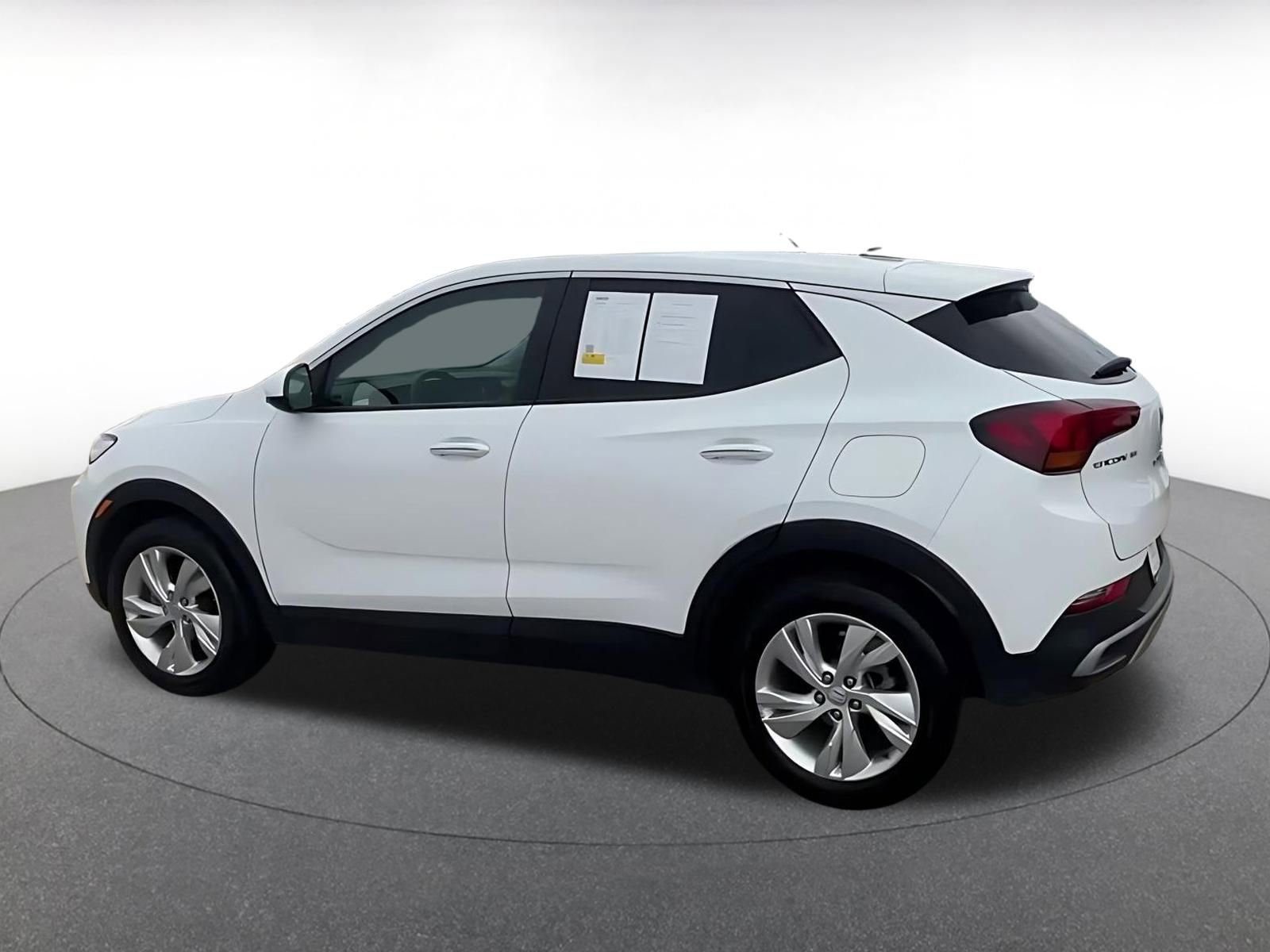 Used 2025 Buick Encore GX Preferred FWD image 9