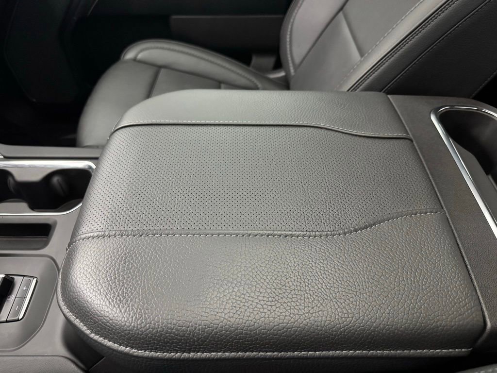 Used 2024 GMC Sierra 1500 Denali w/ Denali Reserve Package image 34