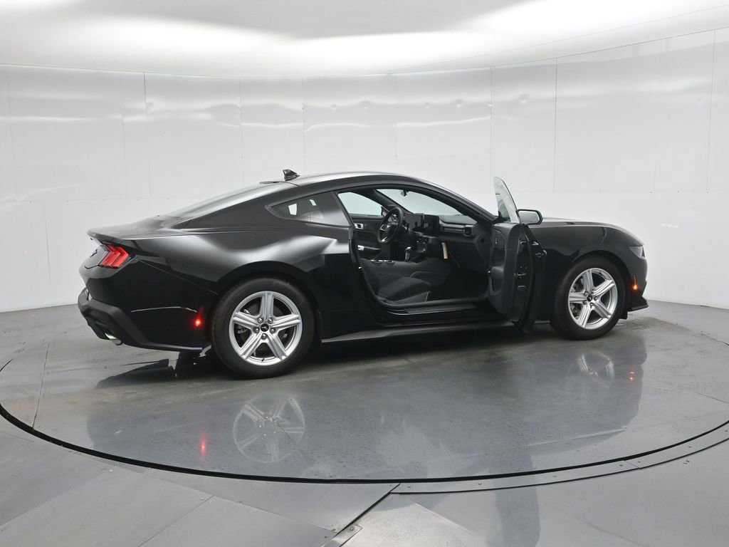 New 2026 Ford Mustang EcoBoost image 4