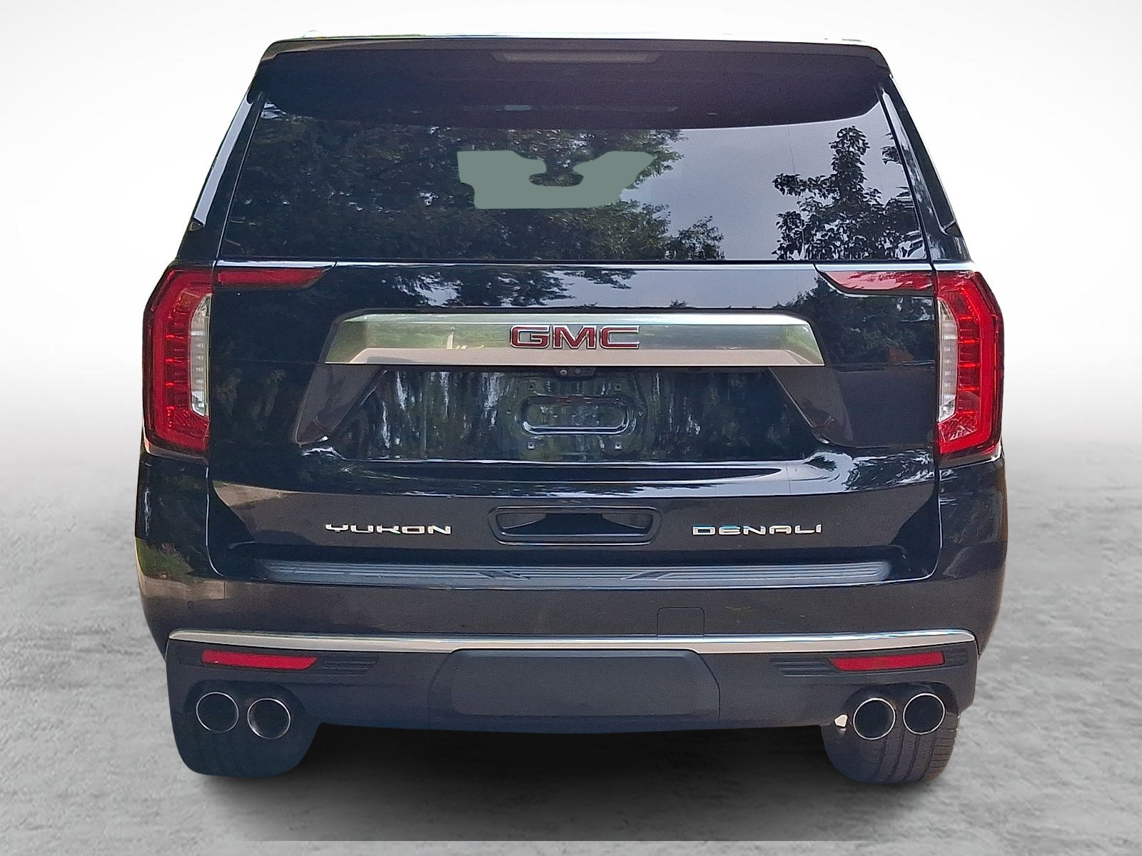 Used 2021 GMC Yukon Denali w/ Denali Premium Package AWD/4WD image 5