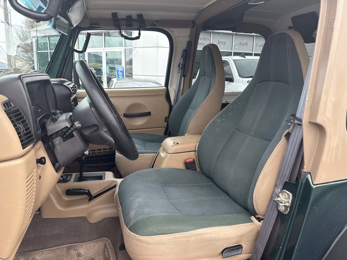 Used 1999 Jeep Wrangler Sahara image 12