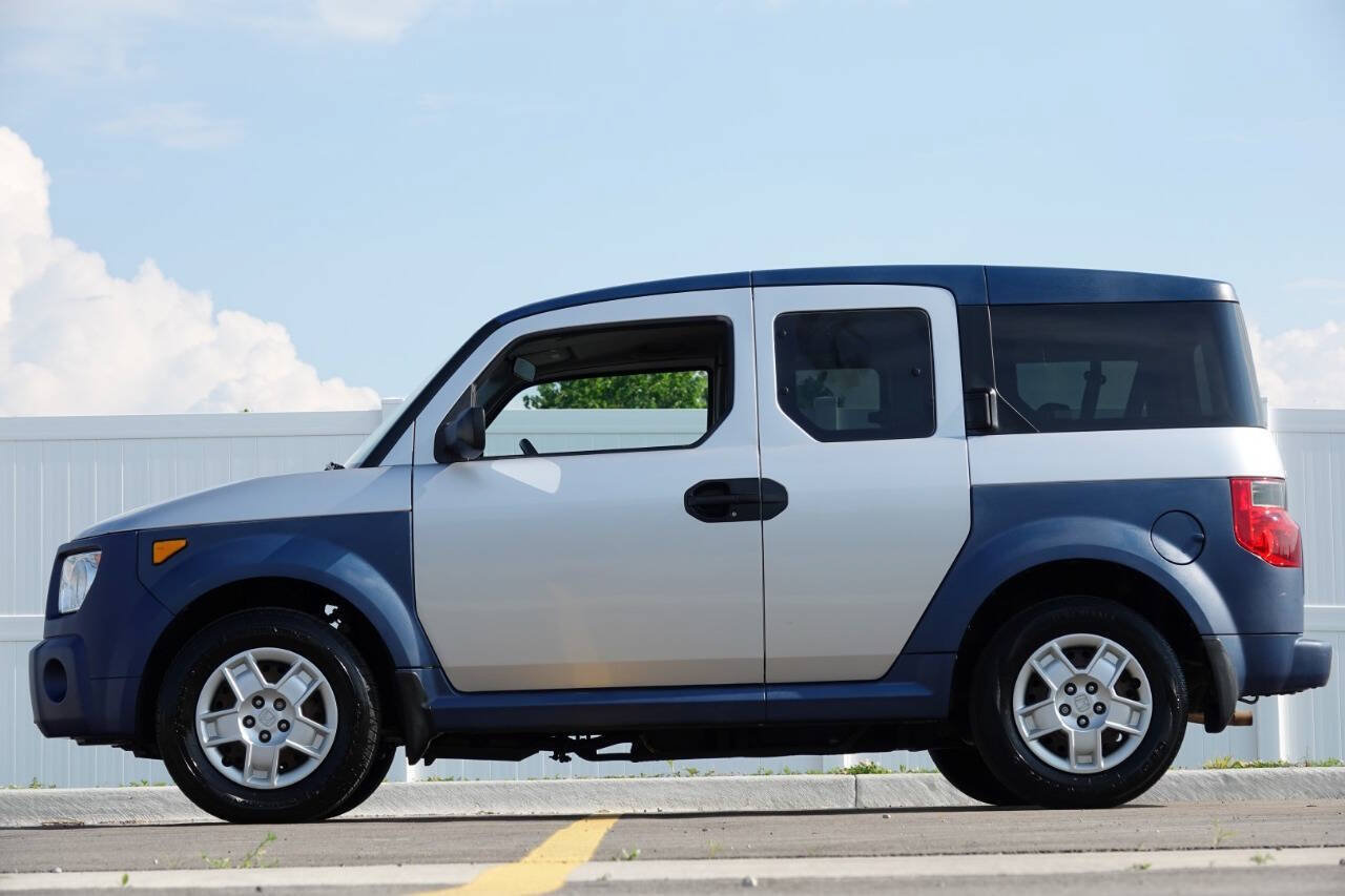 Used 2006 Honda Element LX image 16