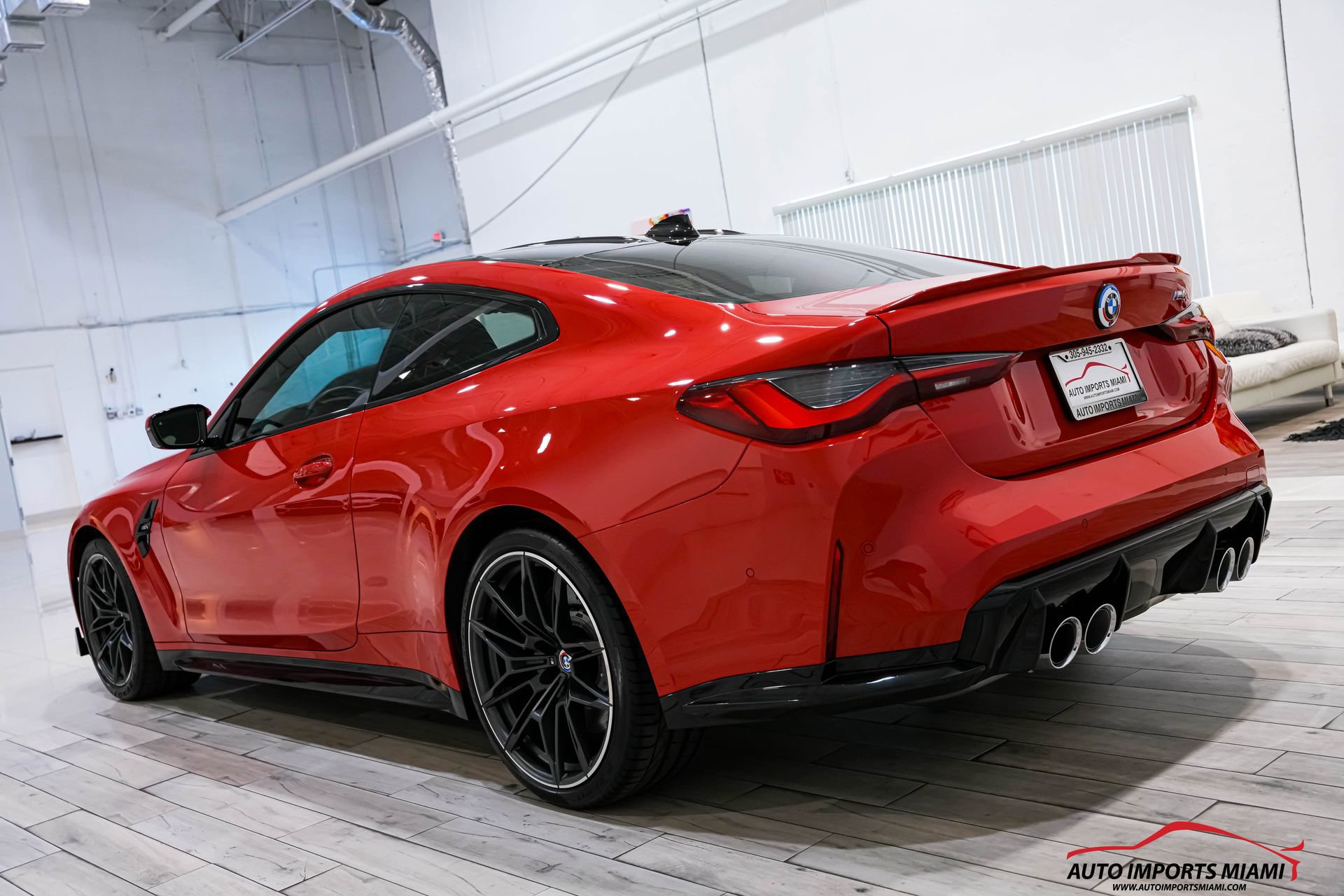 Used 2023 BMW M4 Coupe w/ Executive Package image 18