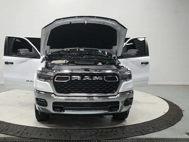 Used 2025 RAM 1500 Big Horn AWD/4WD image 11