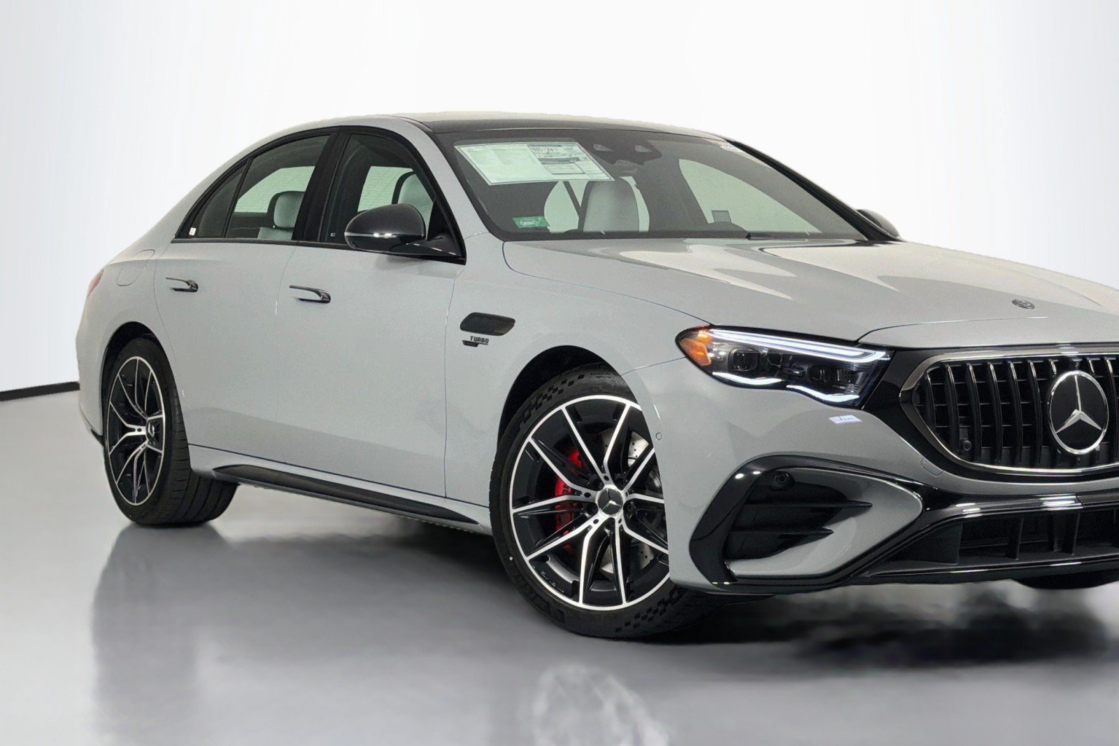 New 2026 Mercedes-Benz E 53 AMG e 4MATIC Sedan image 13
