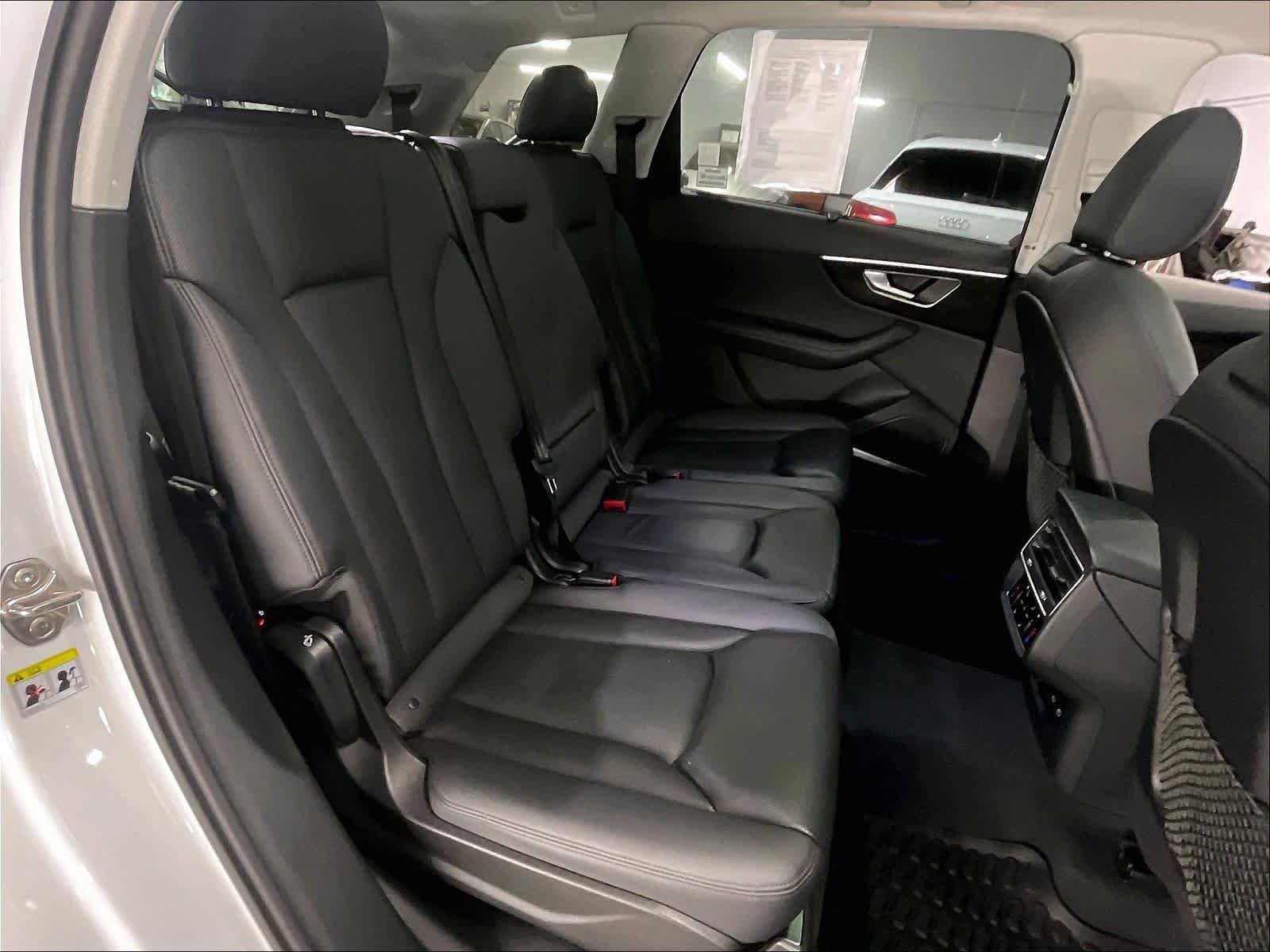 Certified 2023 Audi Q7 3.0T Premium Plus w/ Premium Plus Package AWD/4WD image 28