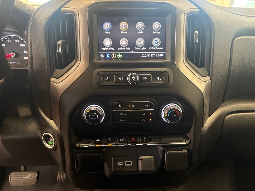 Used 2022 Chevrolet Silverado 1500 Custom AWD/4WD image 9