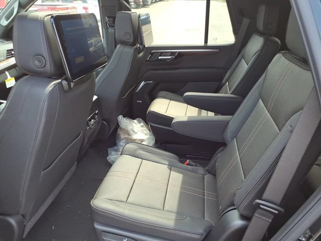 New 2026 Chevrolet Tahoe High Country AWD/4WD image 10