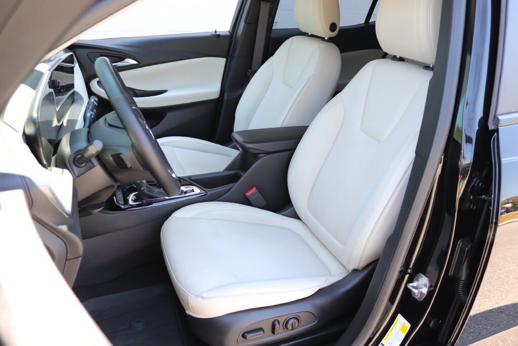 Used 2024 Buick Encore GX Preferred w/ Comfort Package FWD image 4
