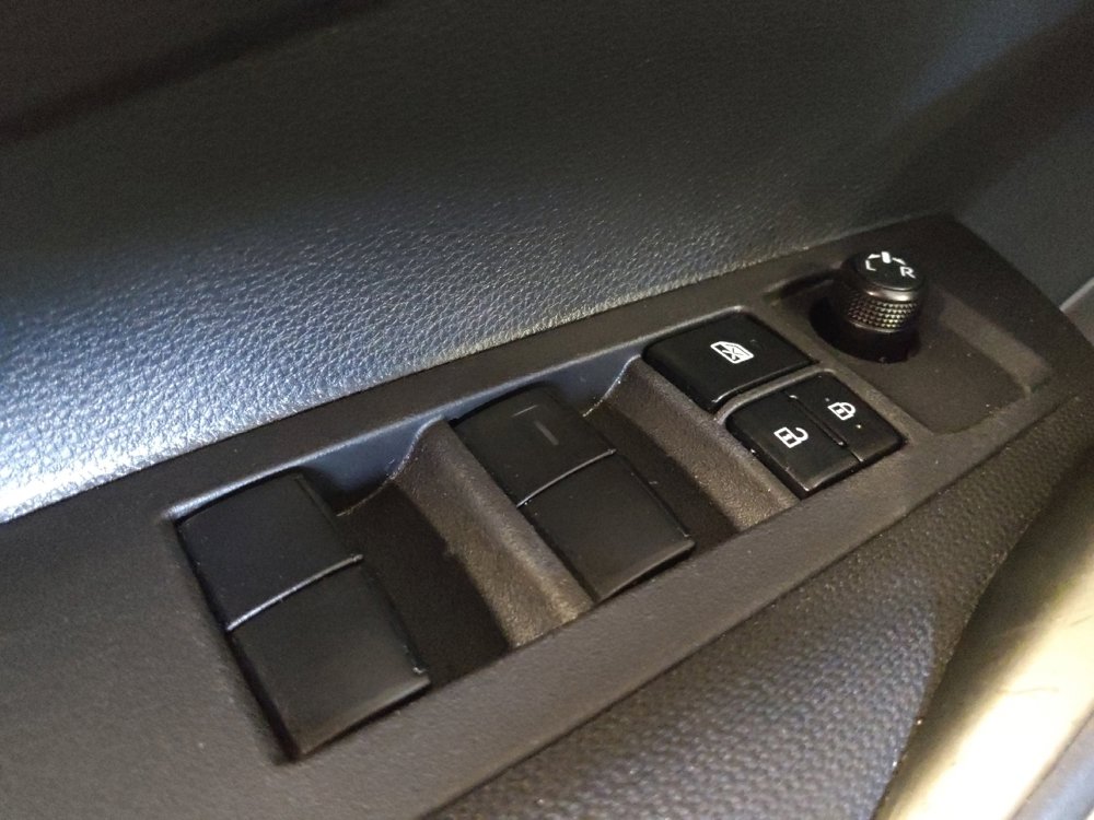 Used 2024 Toyota Corolla LE FWD image 27