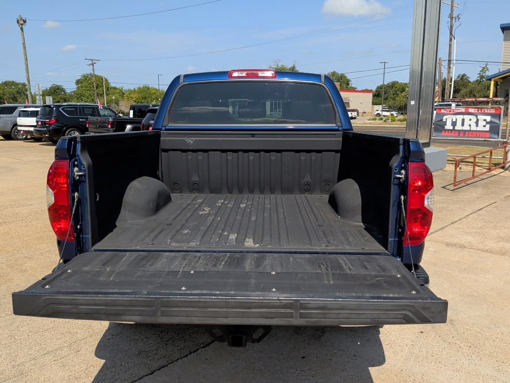 Used 2015 Toyota Tundra SR5 w/ SR5 Upgrade Package RWD image 38