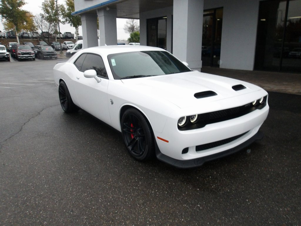 Used 2023 Dodge Challenger SRT Hellcat image 2