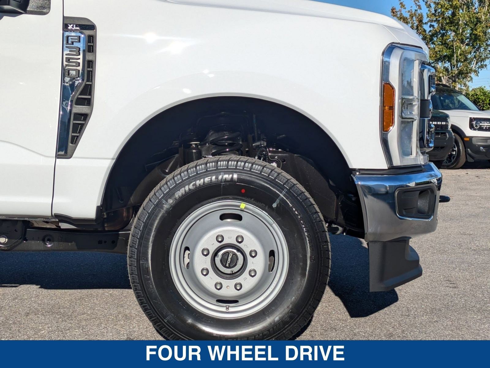 New 2026 Ford F350 XL w/ XL Chrome Package AWD/4WD image 12