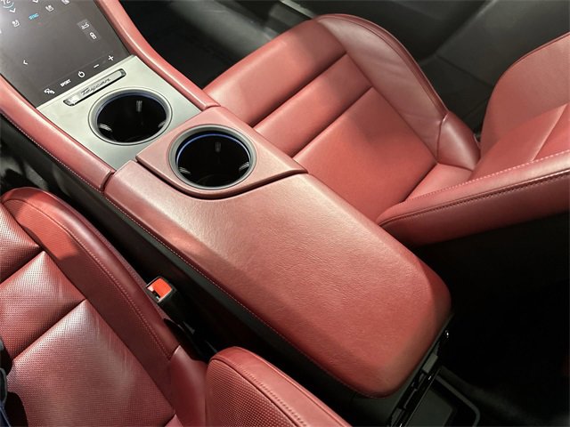 Used 2020 Porsche Taycan Turbo image 23