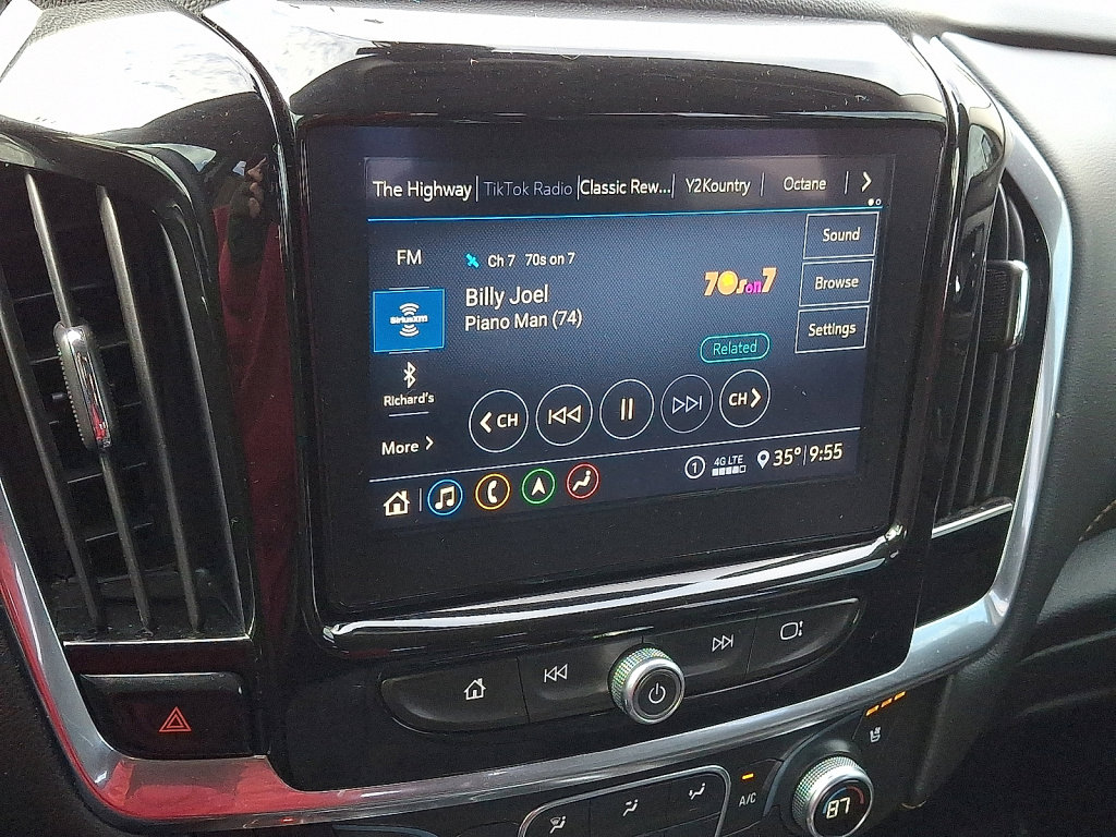 Used 2021 Chevrolet Traverse Premier w/ LPO, Floor Liner Package image 27