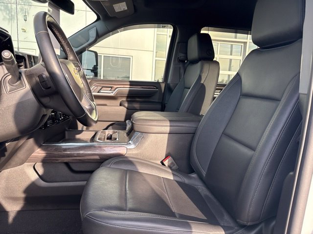 Used 2025 Chevrolet Silverado 3500 LTZ w/ Z71 Chrome Sport Edition AWD/4WD image 11