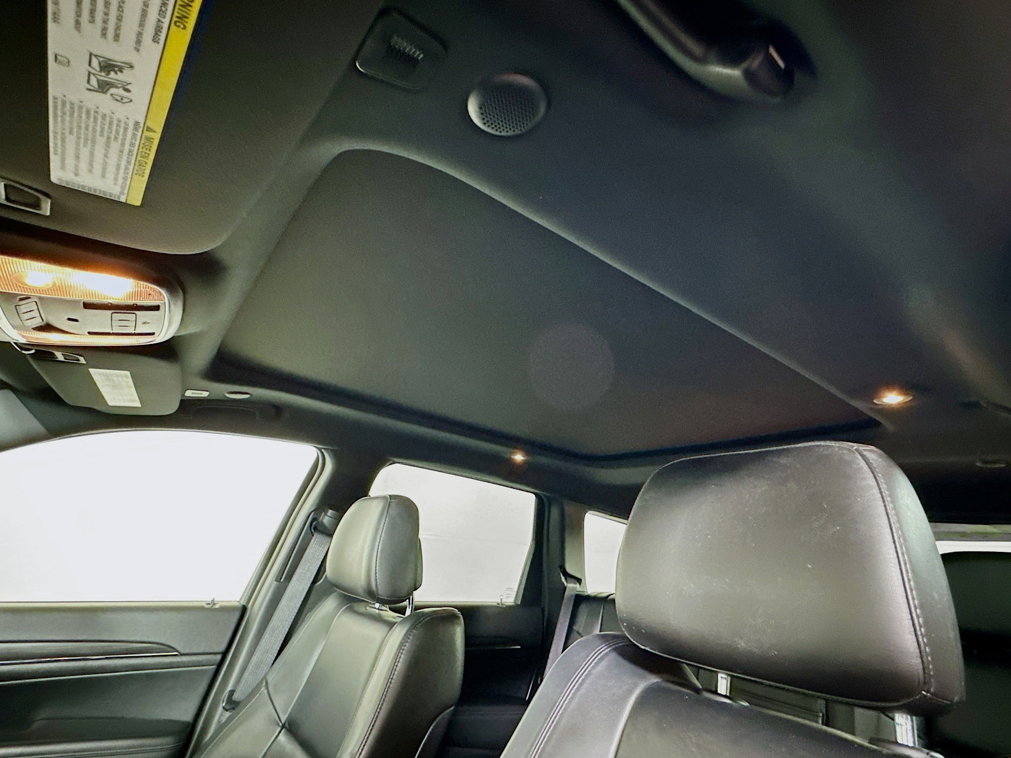 Used 2021 Jeep Grand Cherokee Limited w/ Luxury Group II image 26