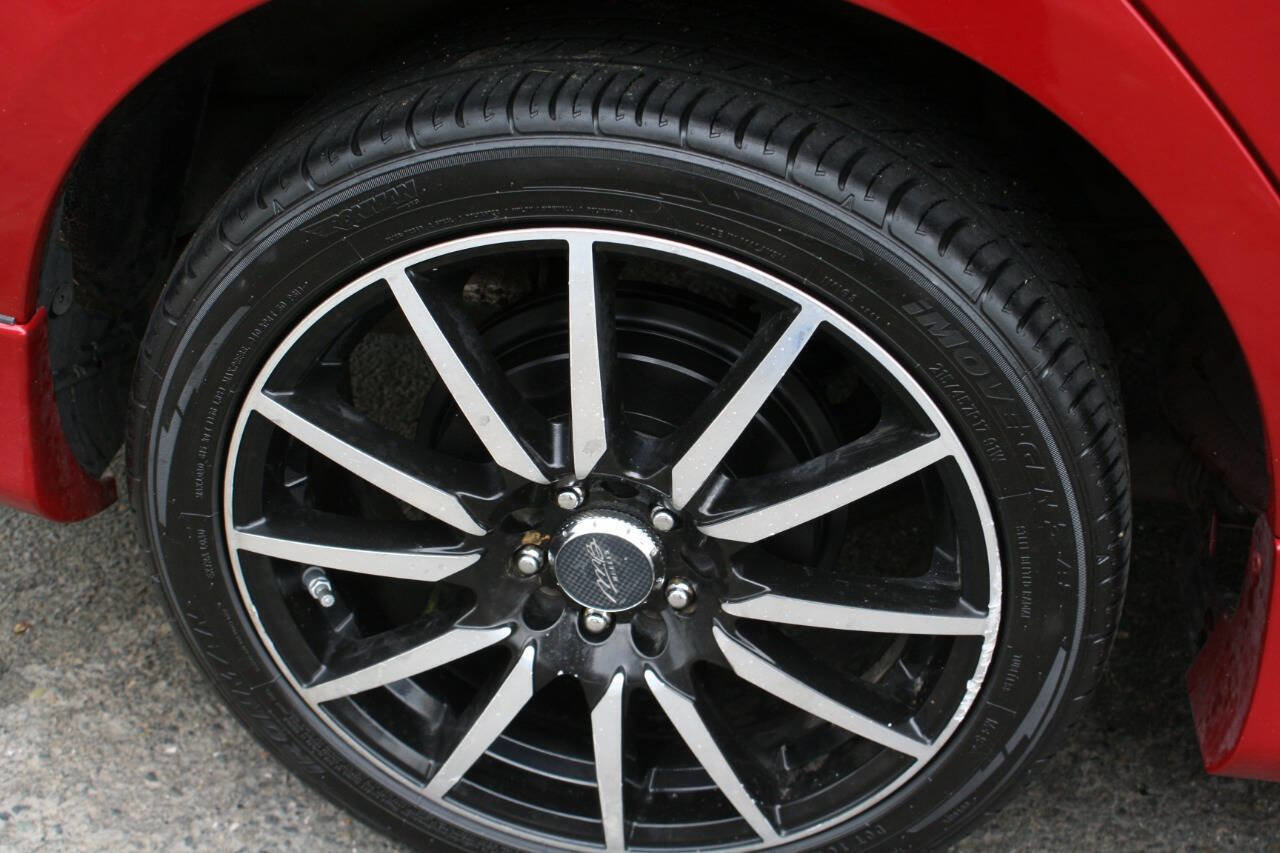 Used 2010 Toyota Corolla S image 24