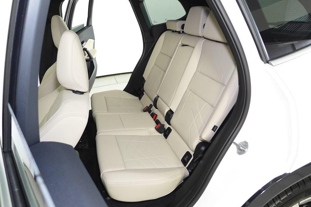 Used 2025 BMW X1 xDrive28i w/ Convenience Package AWD/4WD image 21