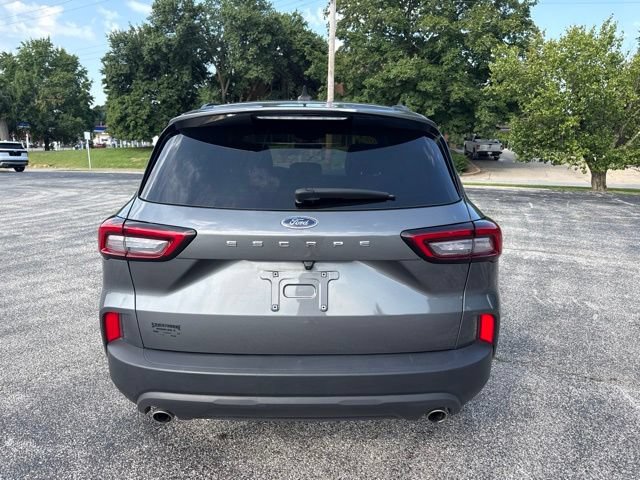 Used 2025 Ford Escape ST-Line FWD image 5