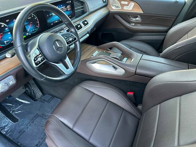 Used 2021 Mercedes-Benz GLS 450 4MATIC image 11