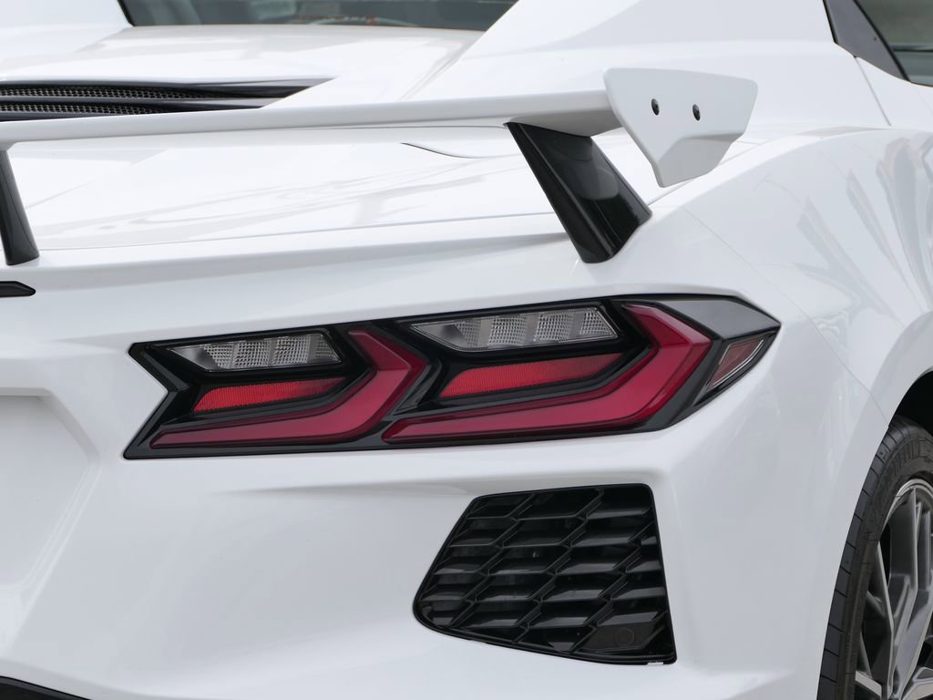 Used 2024 Chevrolet Corvette Stingray Preferred Conv w/ 2LT image 5
