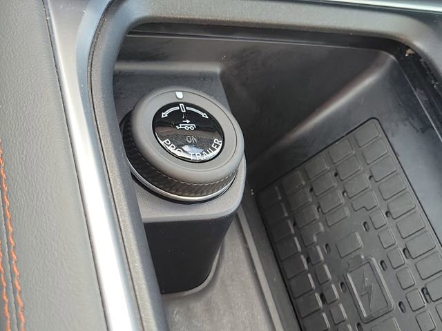 Certified 2025 Ford Expedition Max Active image 11