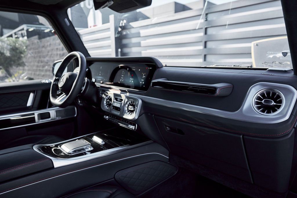 Used 2025 Mercedes-Benz G 63 AMG 4MATIC image 40