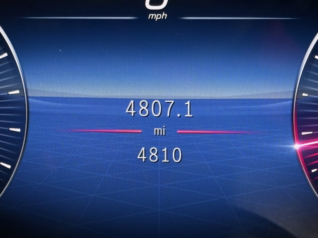 Used 2024 Mercedes-Benz GLB 250 image 16