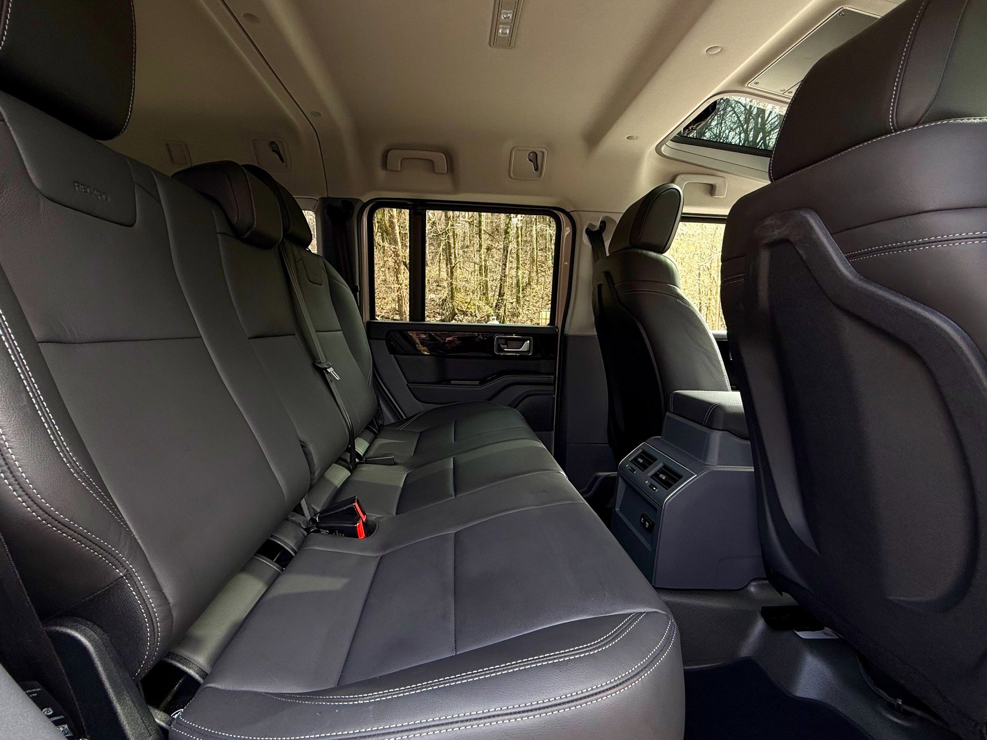 Used 2025 INEOS Grenadier image 14