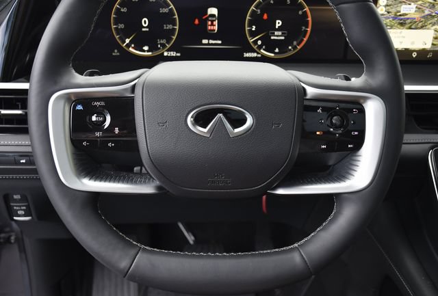 Used 2025 INFINITI QX80 Pure RWD image 7
