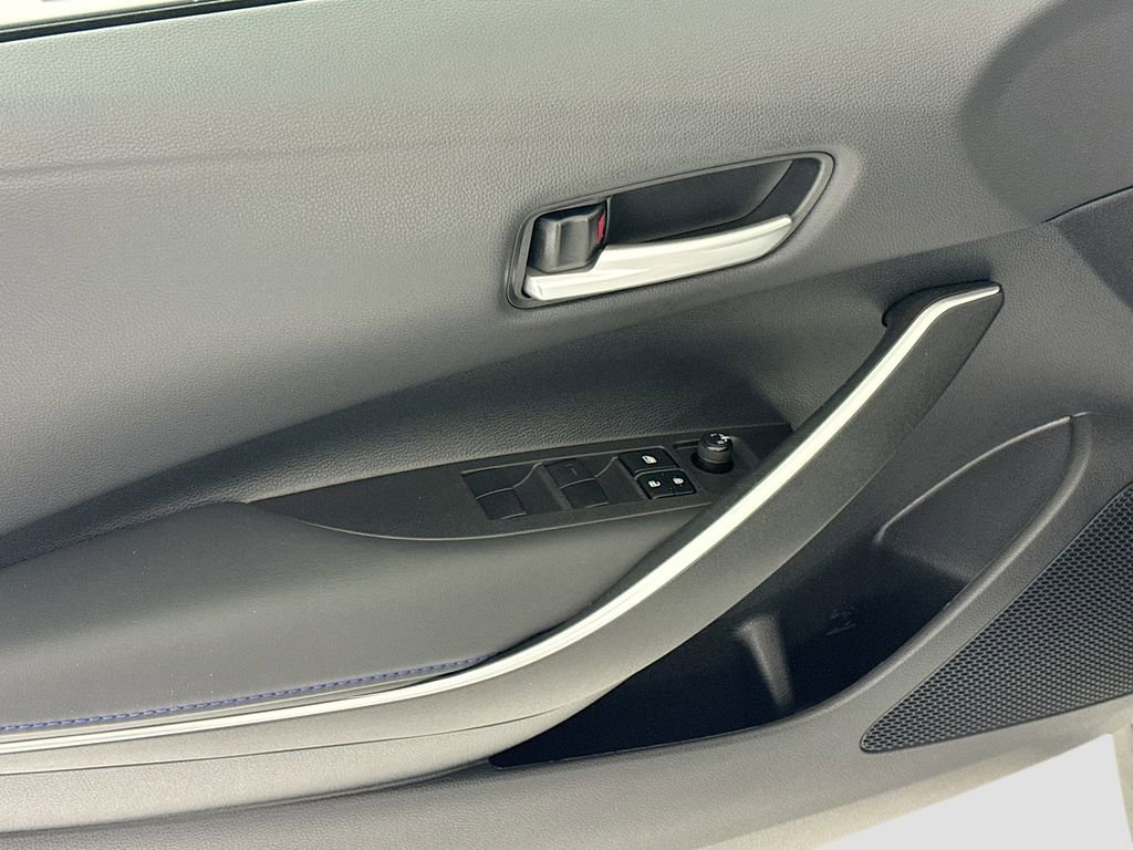 Used 2021 Toyota Corolla SE w/ Carpet Mat Package (TMS) image 20