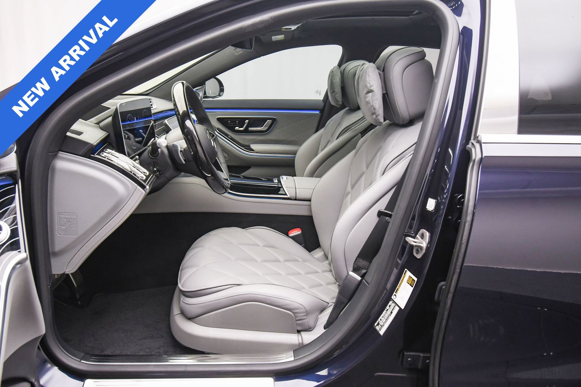 Used 2025 Mercedes-Benz Maybach S 580 4MATIC image 20