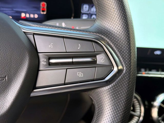 Used 2025 Chevrolet Blazer EV LT AWD/4WD image 28