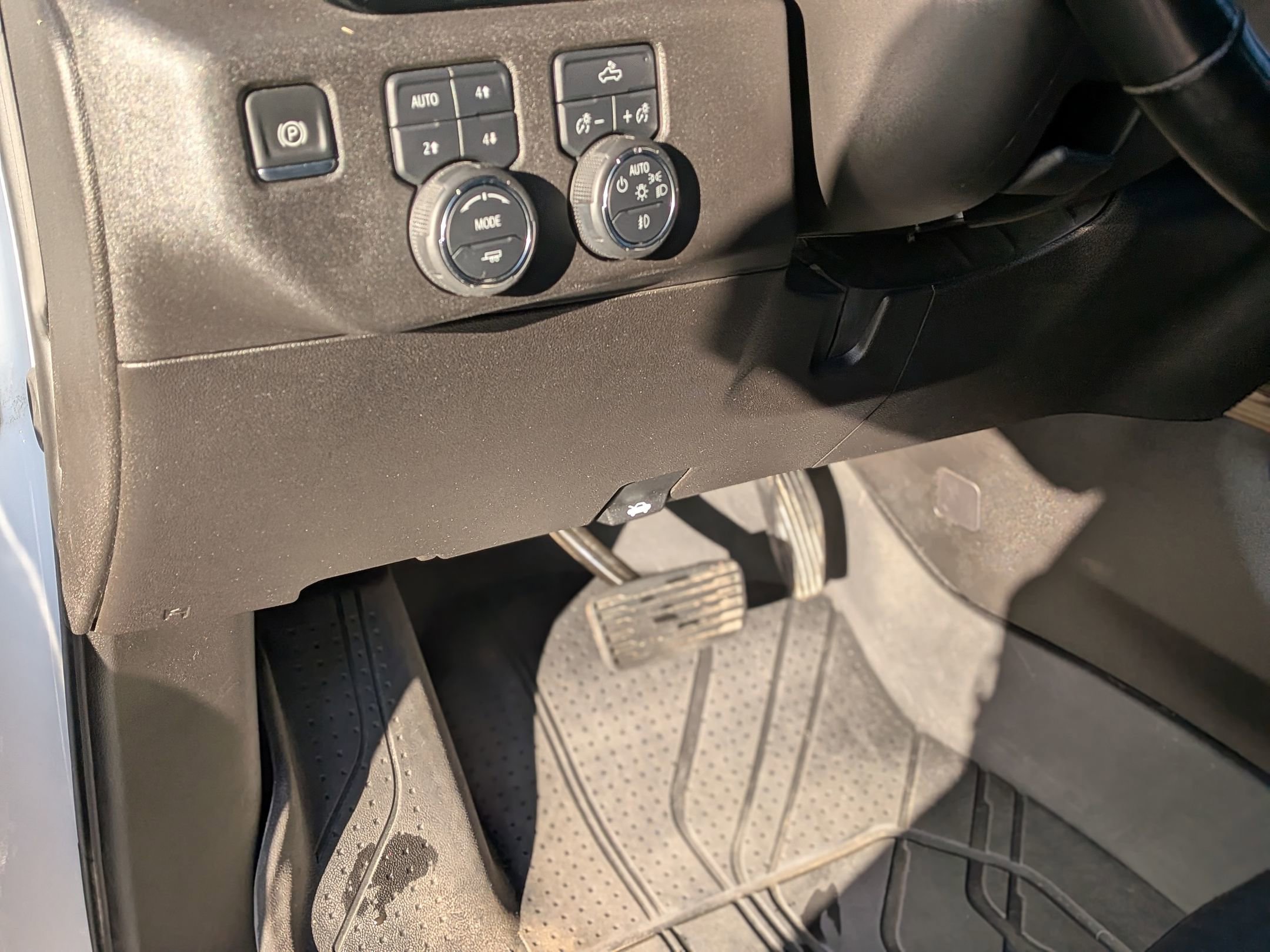 Certified 2024 Chevrolet Silverado 1500 RST w/ All Star Edition Plus image 17