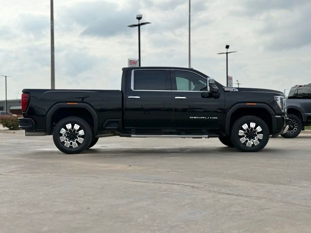 Used 2024 GMC Sierra 2500 Denali w/ Denali Reserve Package AWD/4WD image 7