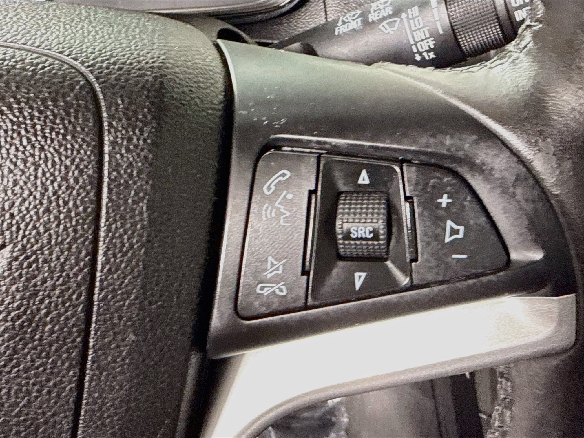 Used 2016 Chevrolet Trax LT w/ LT Convenience Package AWD/4WD image 15
